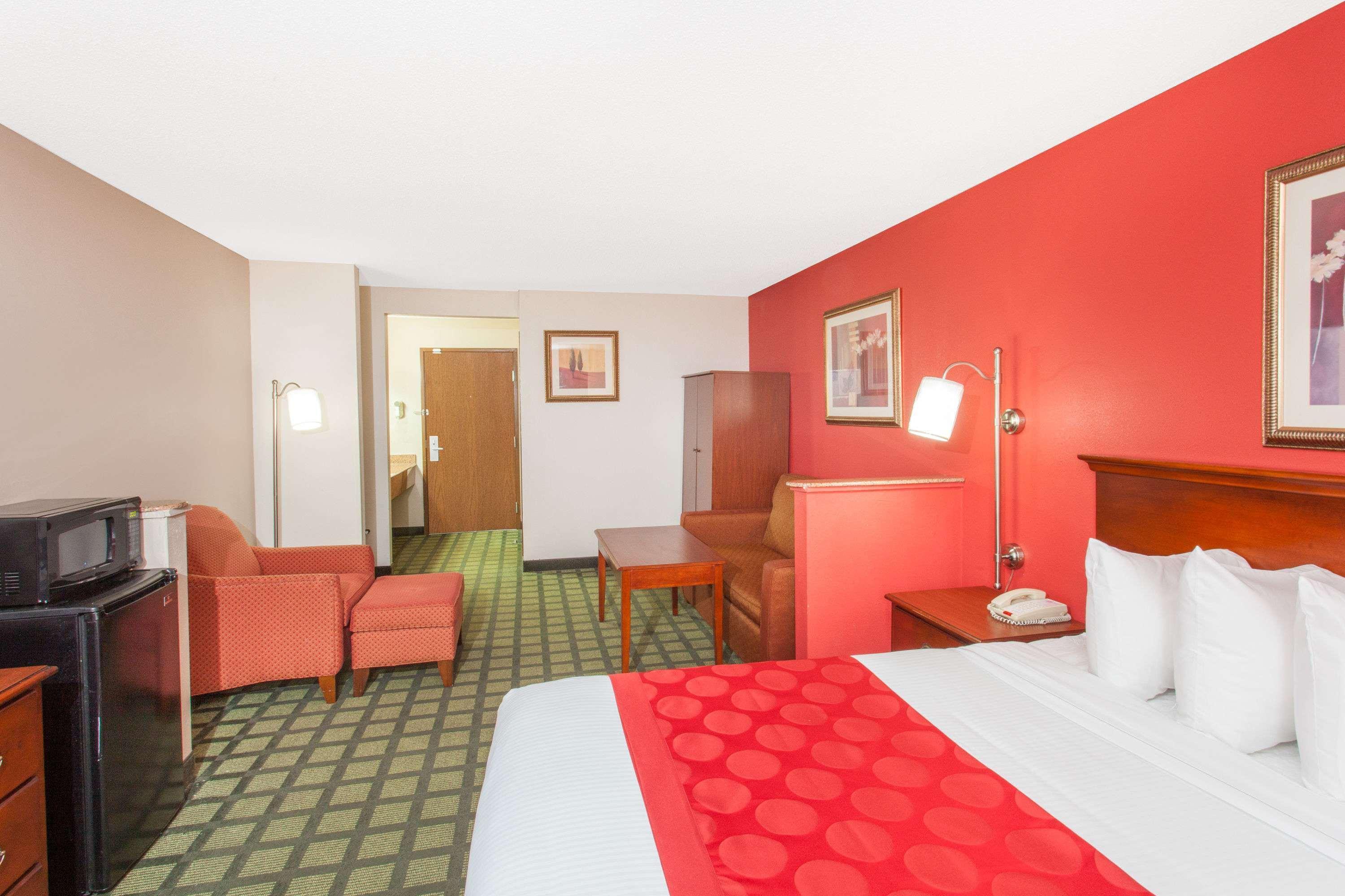 Ramada Limited Decatur Hotel Forsyth Eksteriør billede